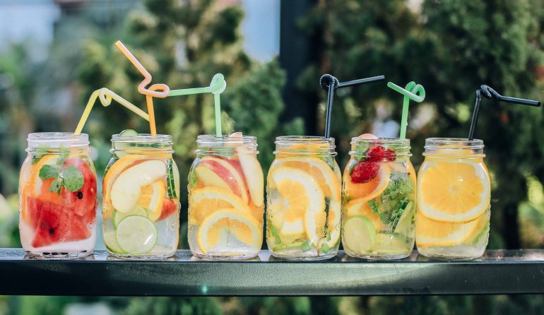 How to Host the Perfect Summer Party