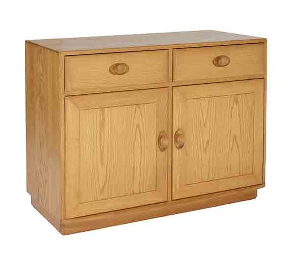 windsor cabinet with drawers